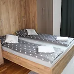 Lejlighed Bright, Modern & Cozy *