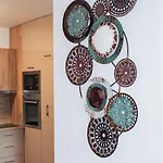 Bright, Modern & Cozy Lejlighed