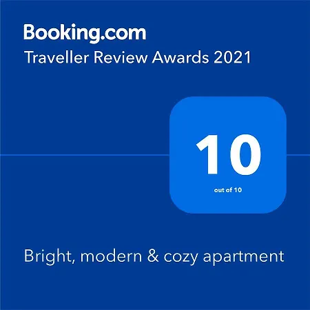 아파트 Bright, Modern & Cozy 투즐라