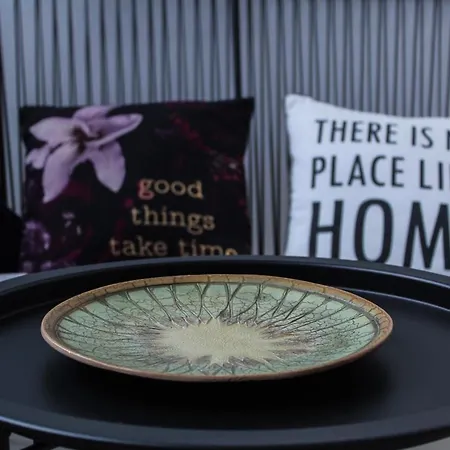 Bright, Modern & Cozy Apartman